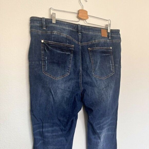 ELOQUII Women's Classic Fit Peach Lift Distressed Skinny Jean Dark Wash 22 NWT - Picture 7 of 11